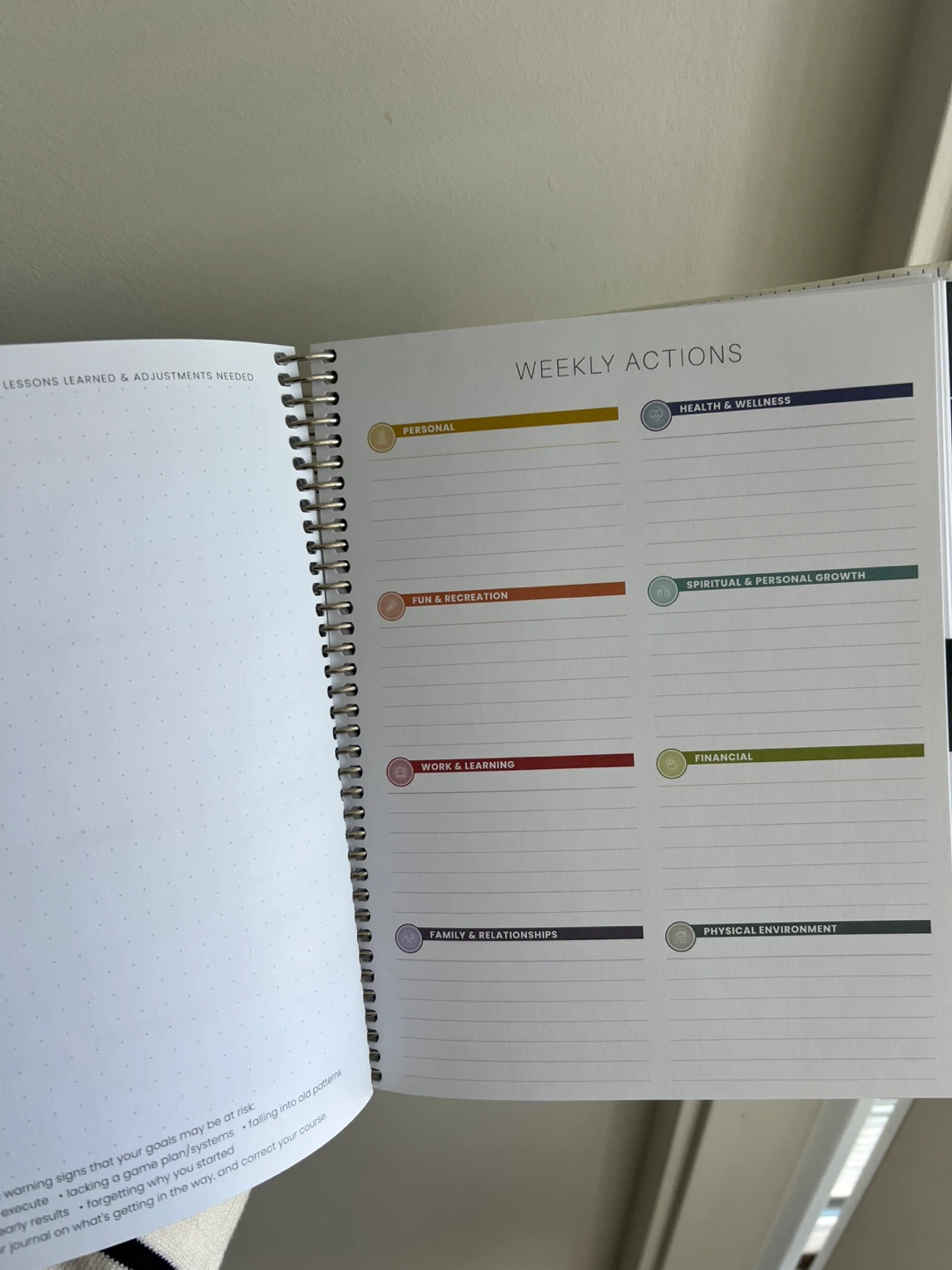Mäksēlife 12 Month Undated Goal Setting and Monthly Planner - photo 5