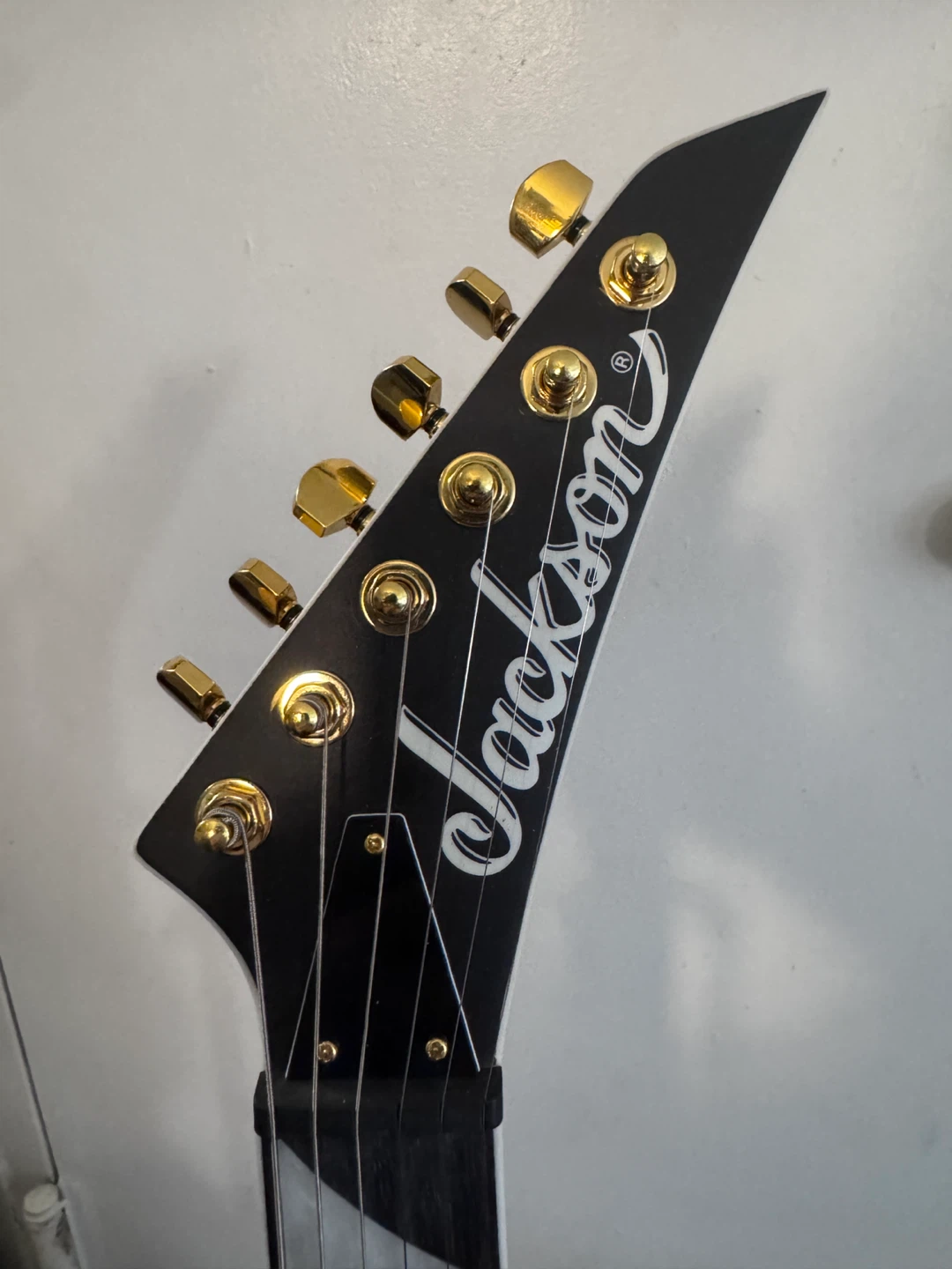 Jackson Rhoads JS32T Electric Guitar - photo 4