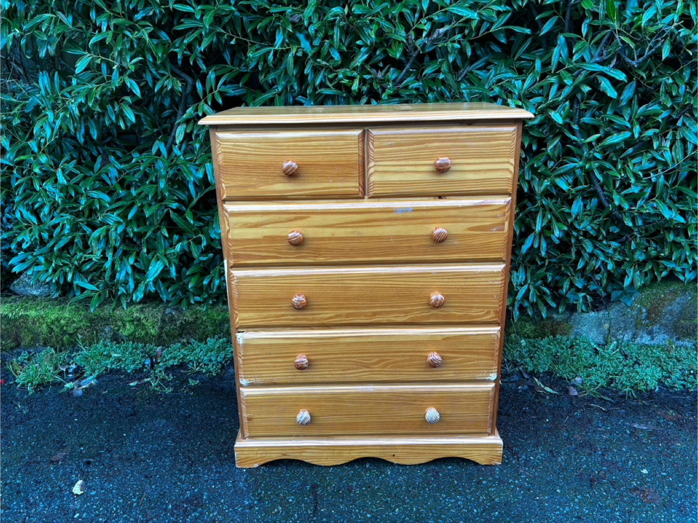 Wooden Chest of Drawers