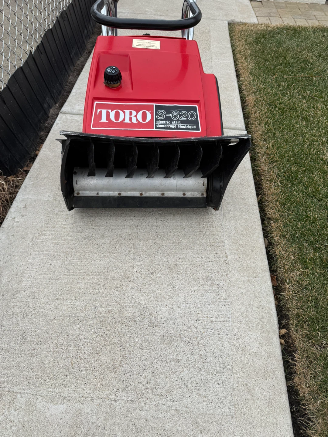 Toro S-620  Snow Blower - photo 3