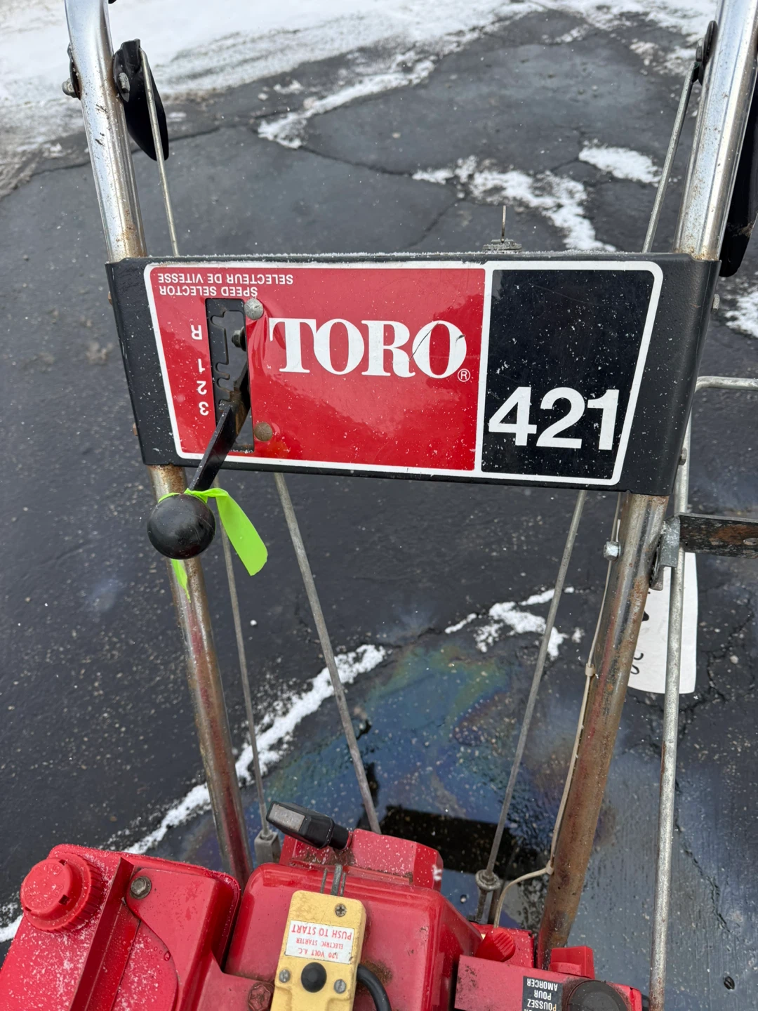 Toro 421 Snow Blower  with electric start - photo 2