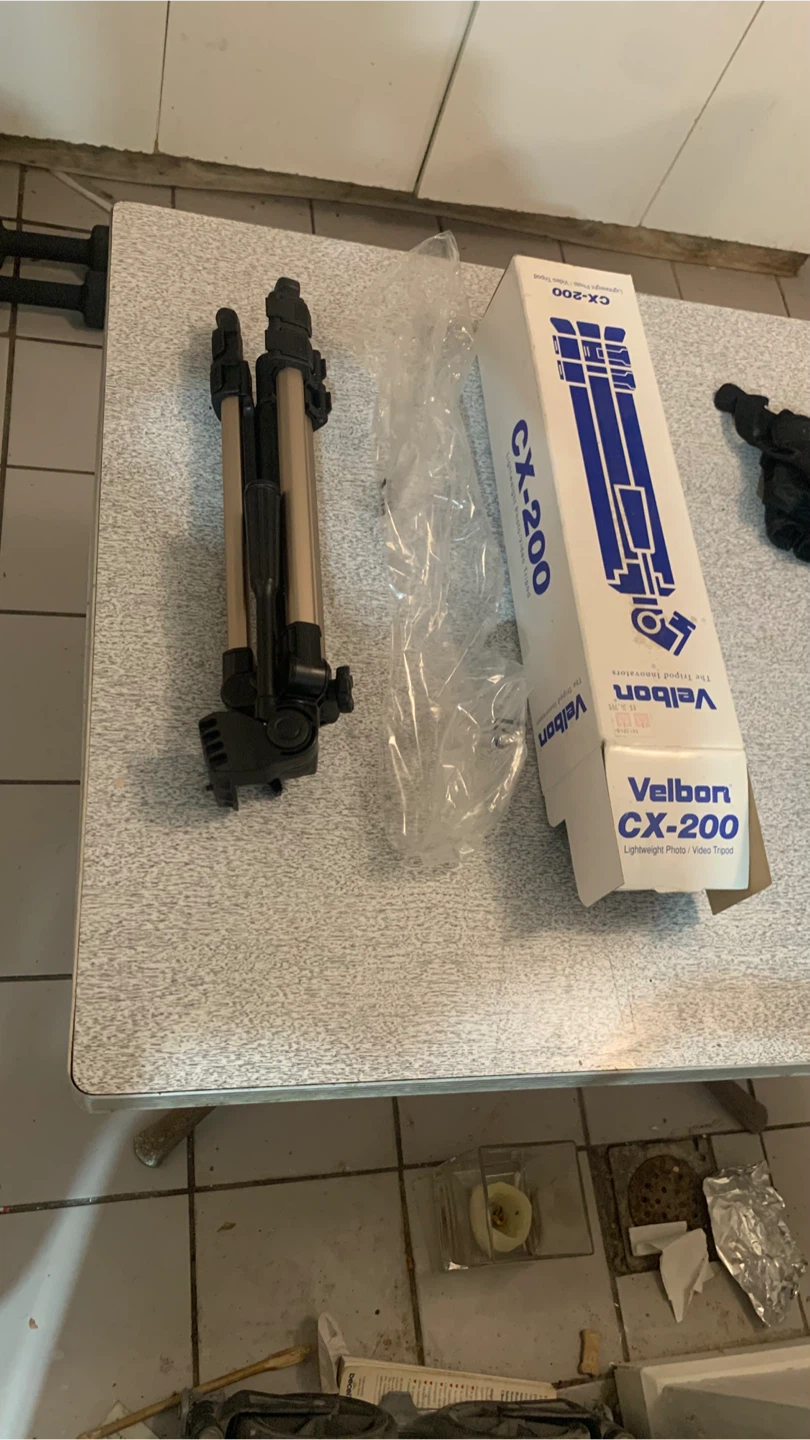 Velbon CX-200 Lightweight Photo/Video Tripod