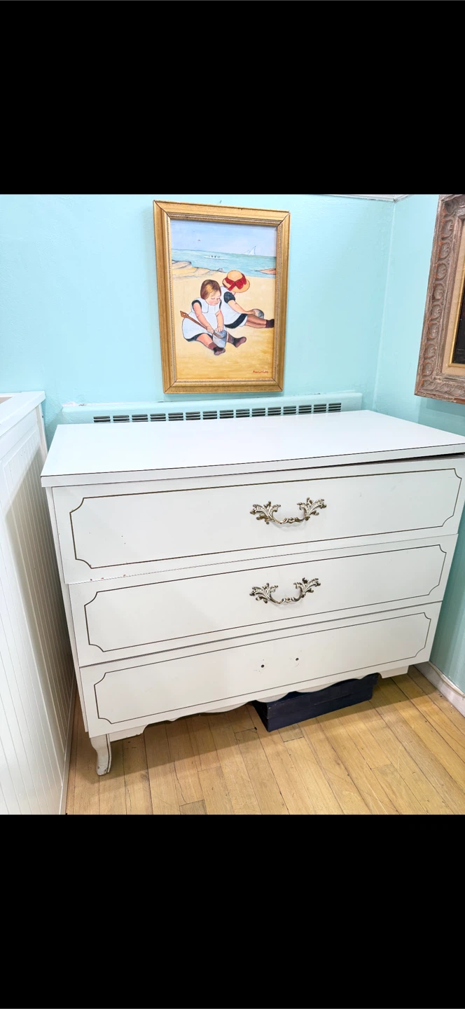White Dresser with Hutch - photo 4