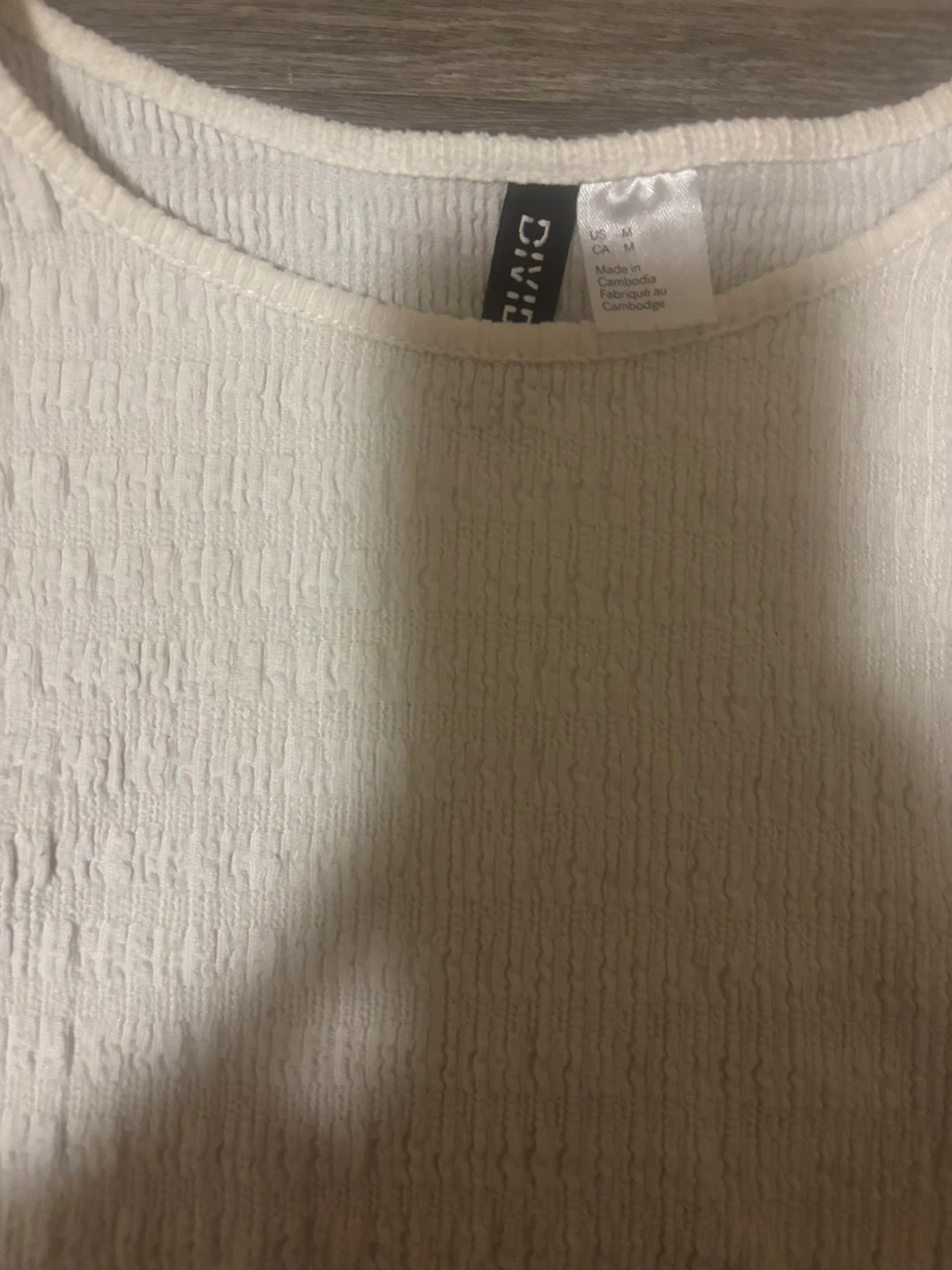 H&M Women's Textured Cropped T-Shirt - M - photo 2