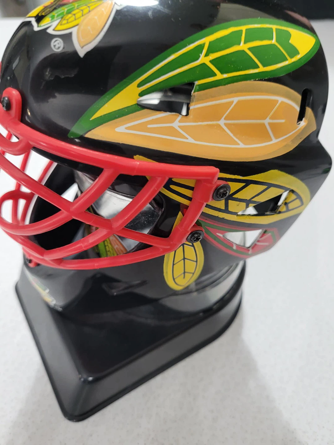 Chicago Blackhawks Hockey Goalie Mask Coin Bank - photo 5