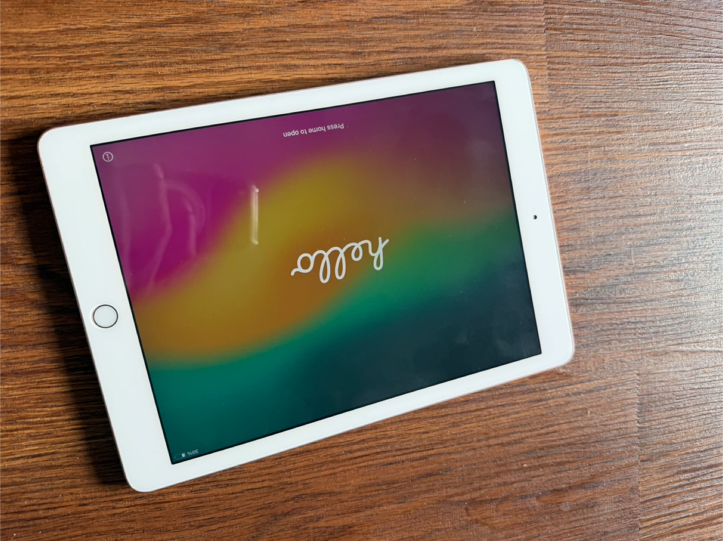Apple iPad Rose Gold 6th gen - photo 3