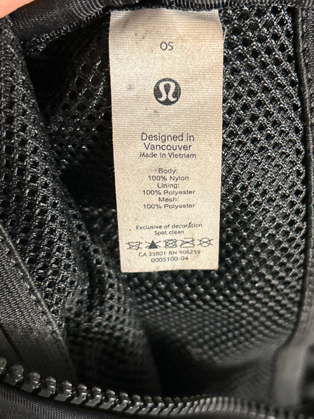 Lululemon Everywhere Belt Bag Black OS - photo 2