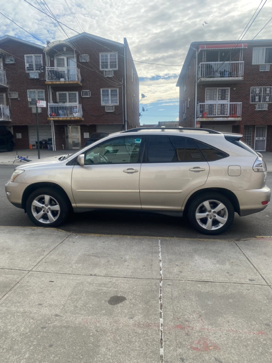 Lexus RX 330 SUV - photo 3