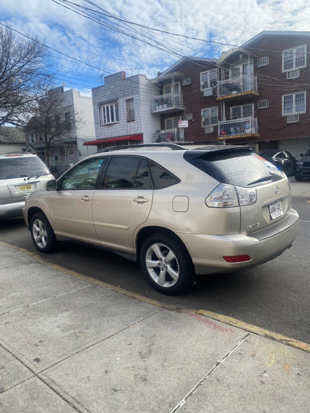 Lexus RX 330 SUV - photo 2