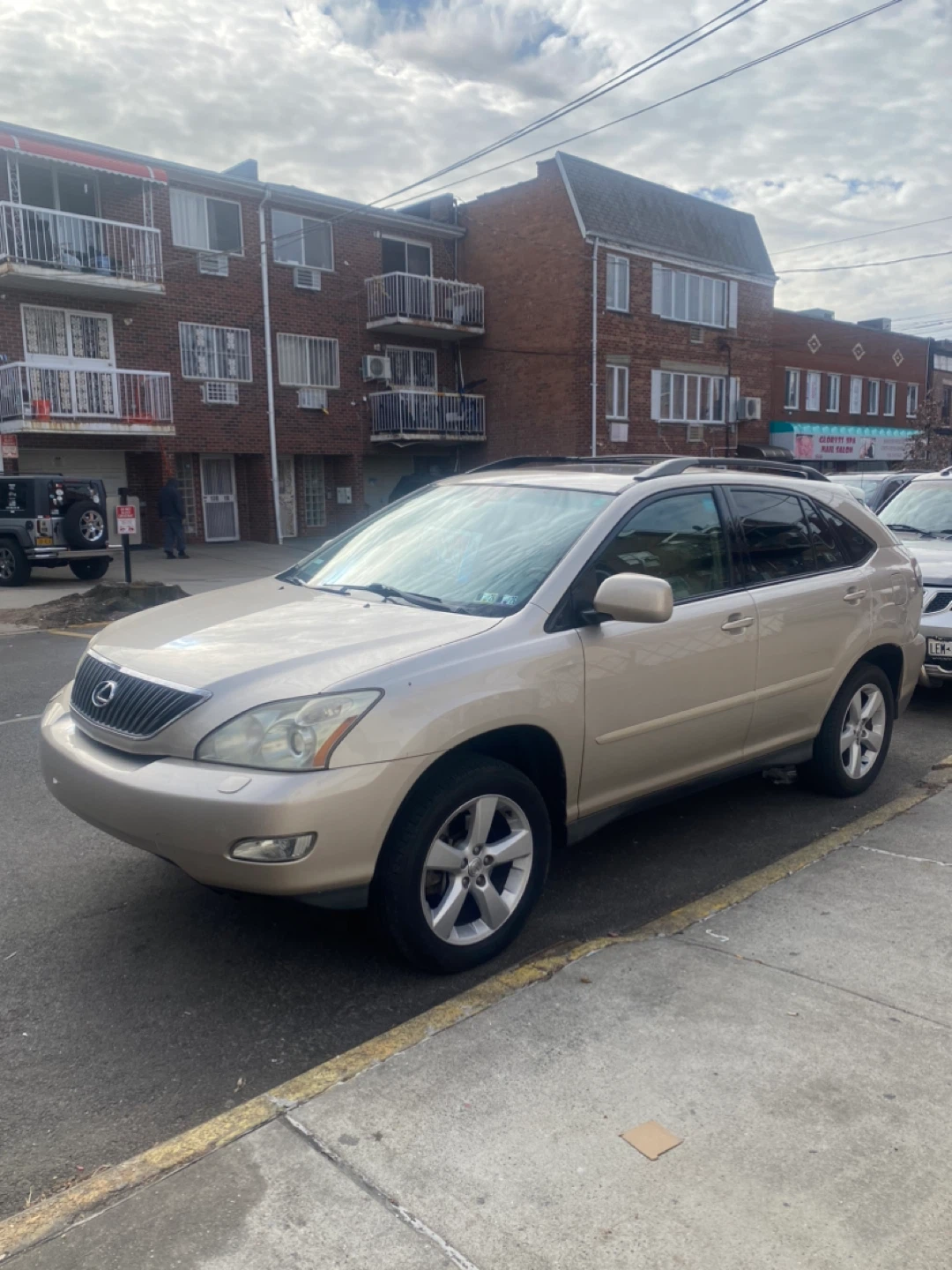 Lexus RX 330 SUV - photo 4