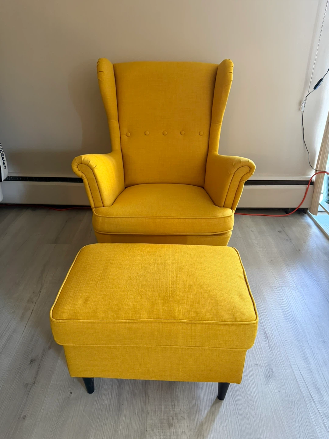 IKEA STRANDMON armchair and footstool - photo 4