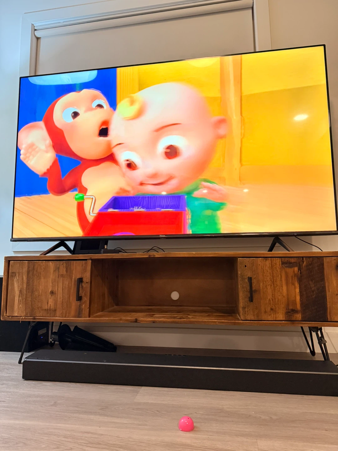 TV Stand - photo 2