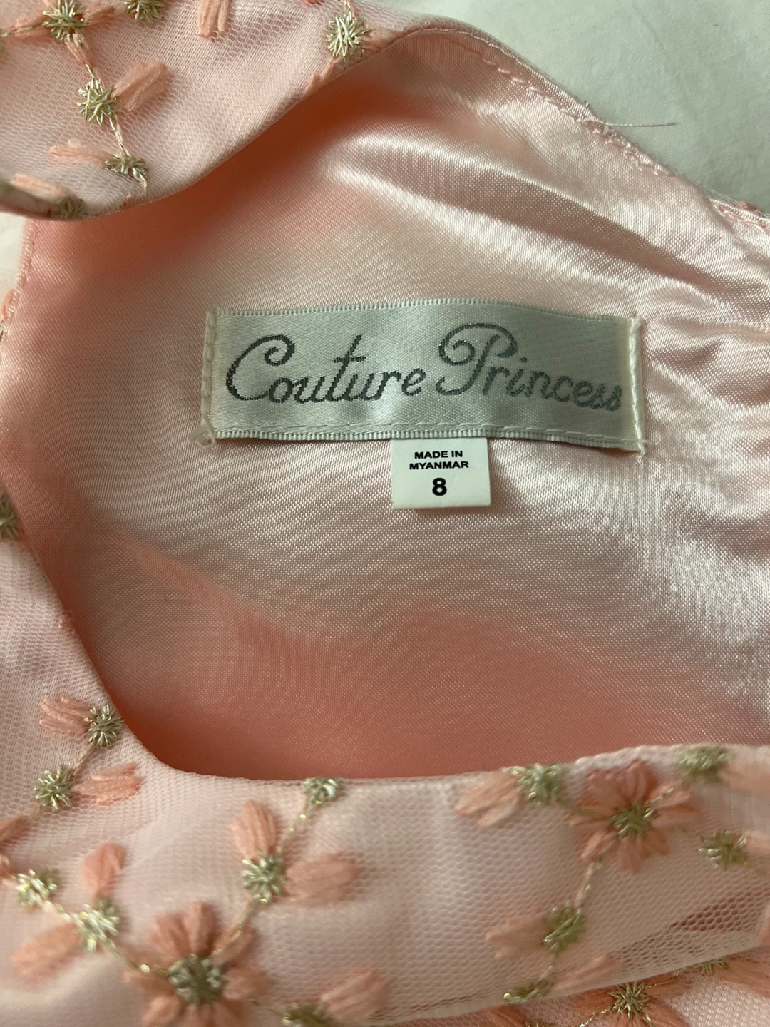 Couture Princess Dress Size 8 - photo 5