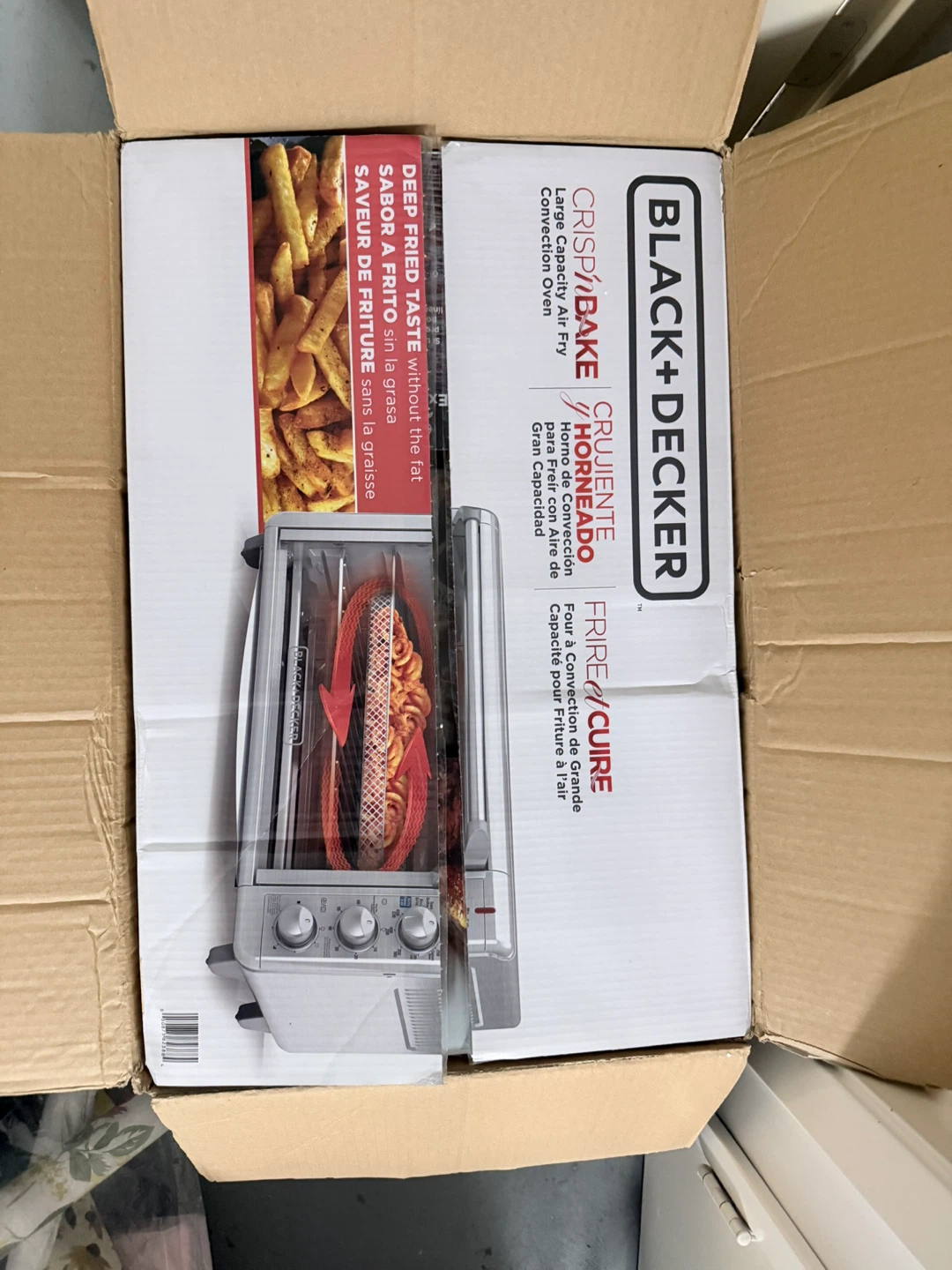 BLACK+DECKER Crispy Bake Large Capacity Air Fry Convection Oven