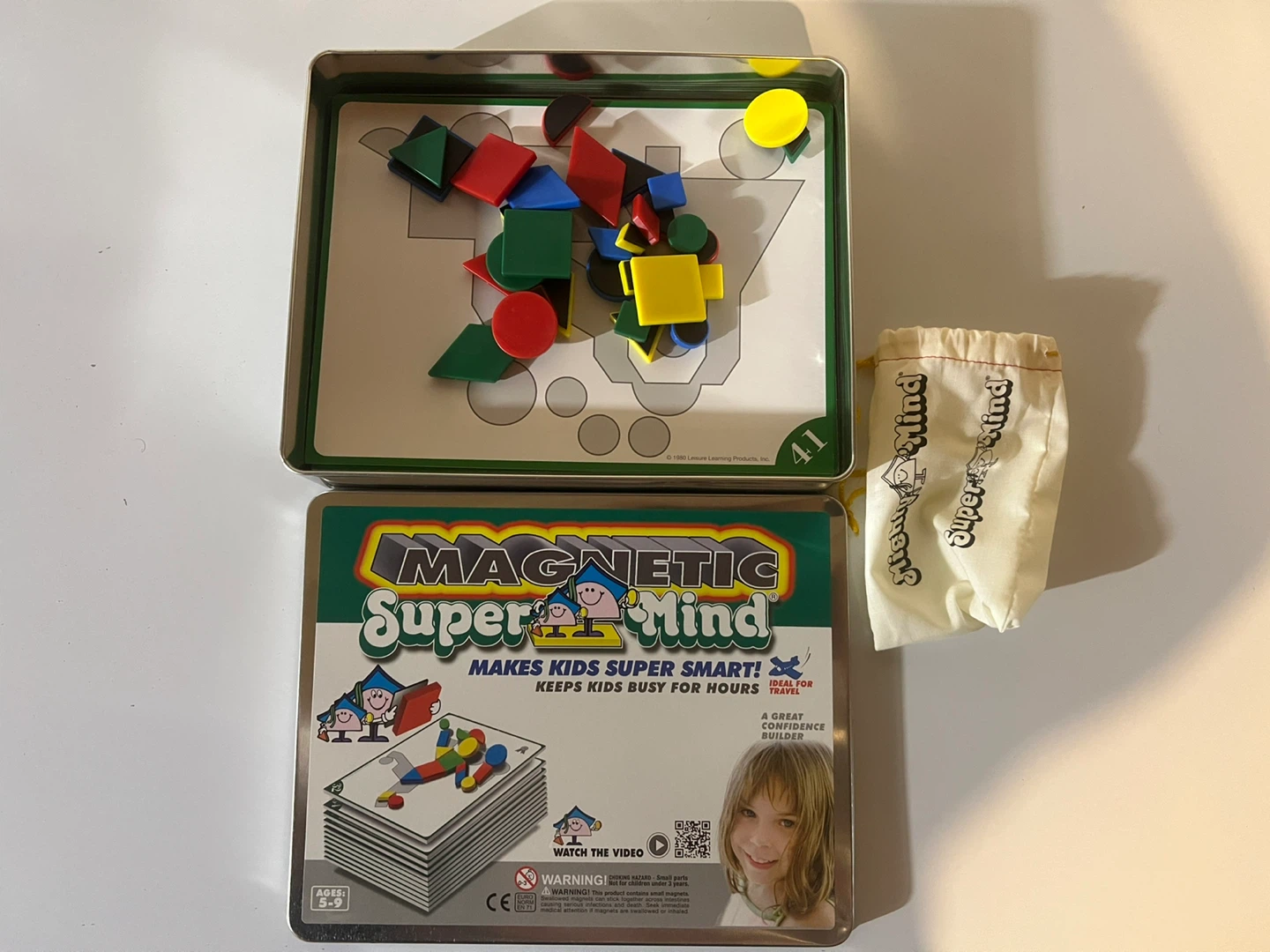 Magnetic Super Mind Geometric Shape Puzzle Tin