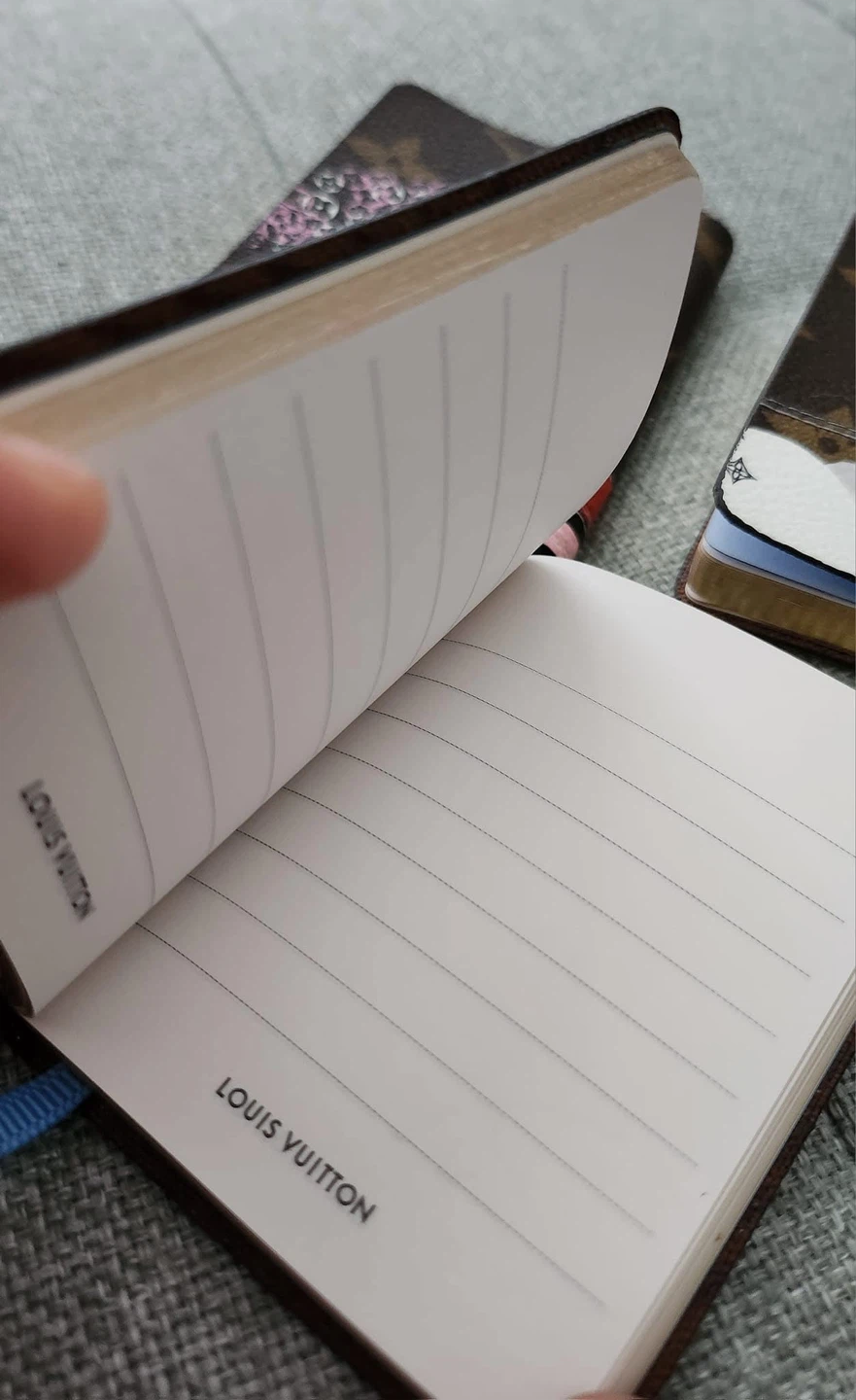 Louis Vuitton Set of 3 mini jules Notebooks - photo 5
