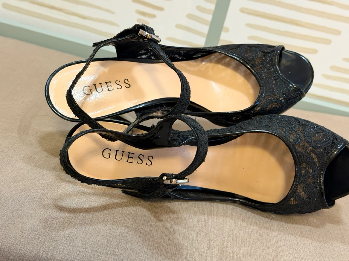 Guess Black Lace Platform Heels Size 8.5M - photo 5