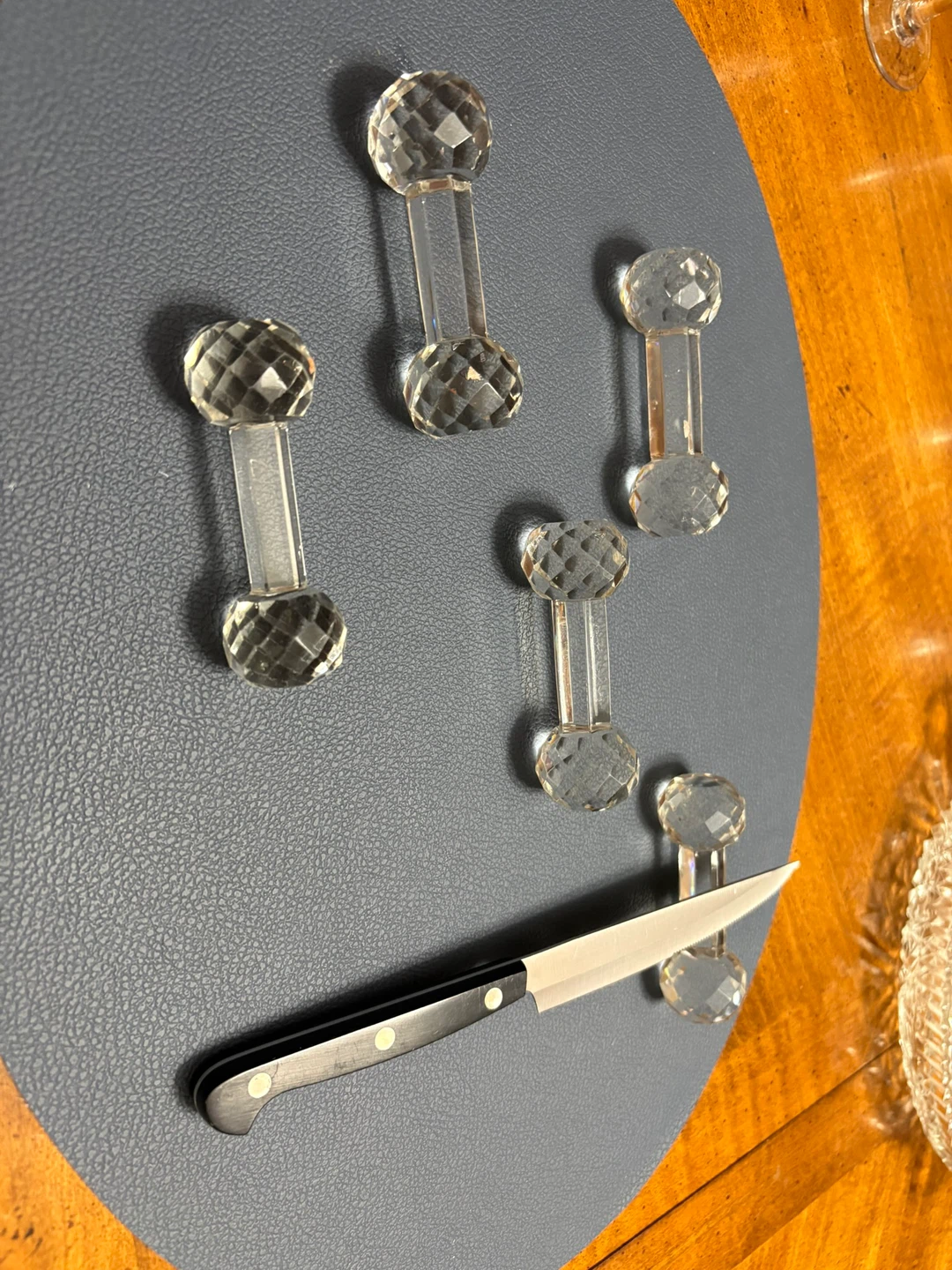 Crystal Knife Rest Set