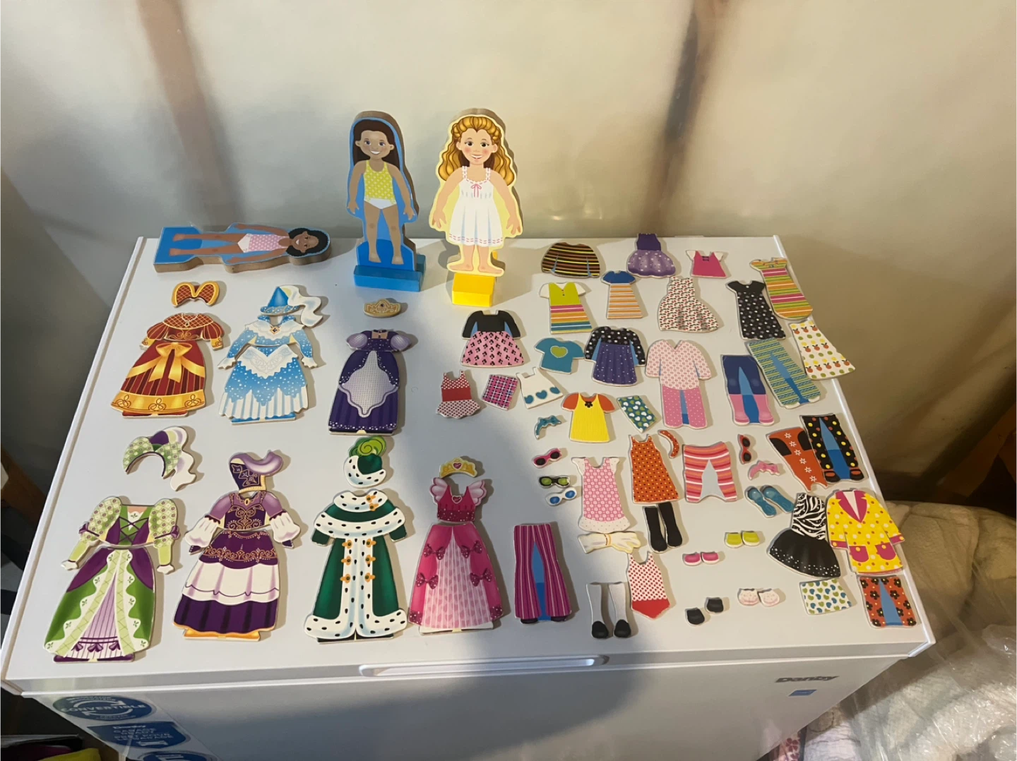 Magnetic Dress-Up Doll Set