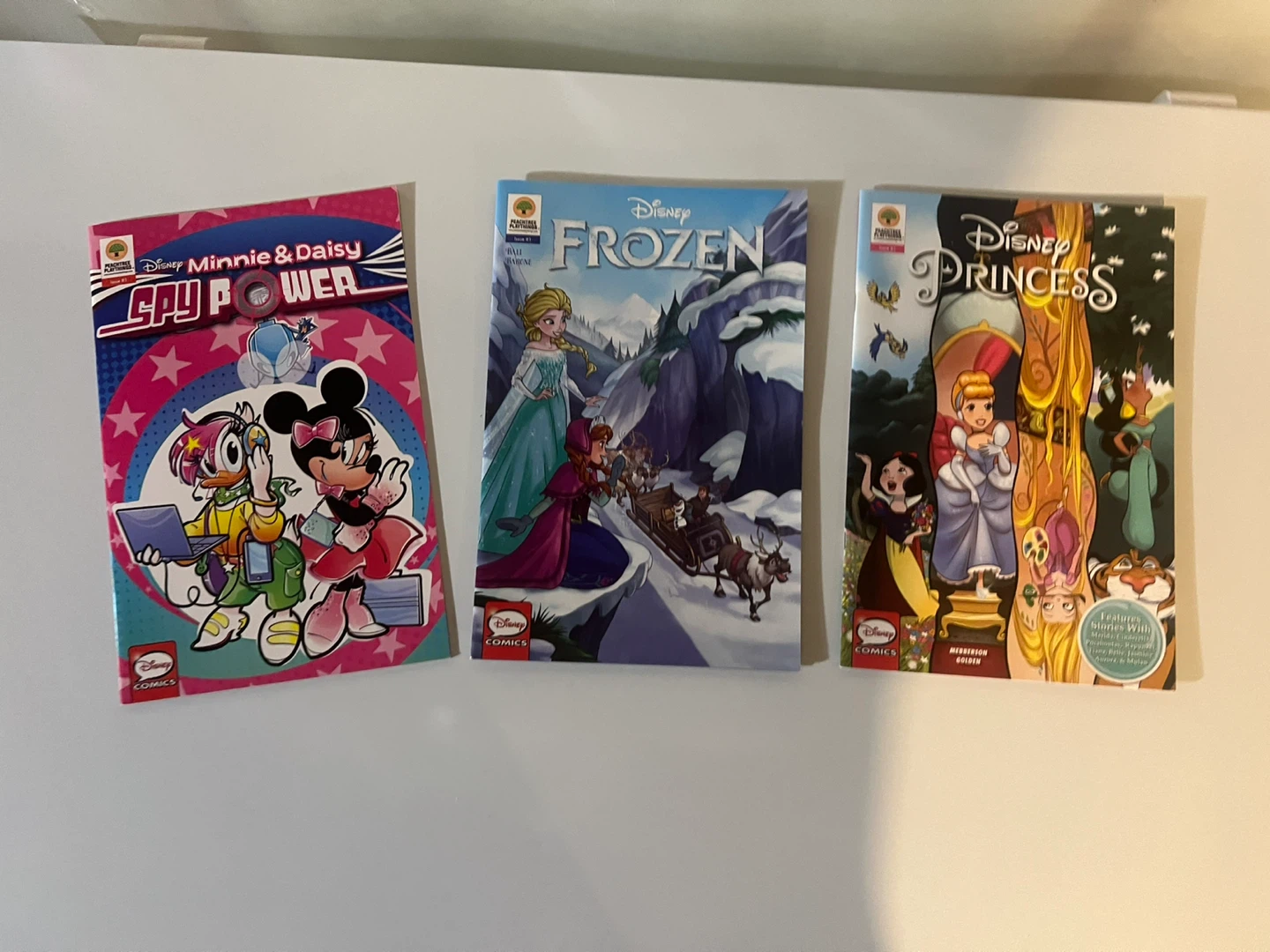 Disney Comics: Minnie & Daisy, Frozen, and Princesses