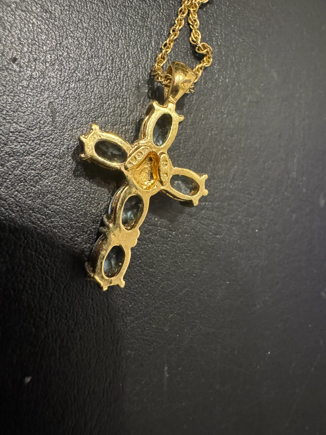 Vintage Avon Cross Pendant Necklace Blue Stone Crystal - photo 5