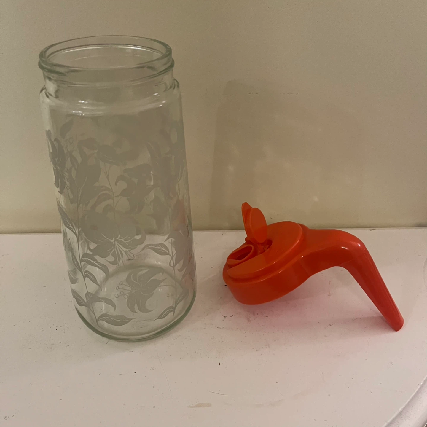 MCM Anchor Hocking Pitcher with TANG lid - photo 5