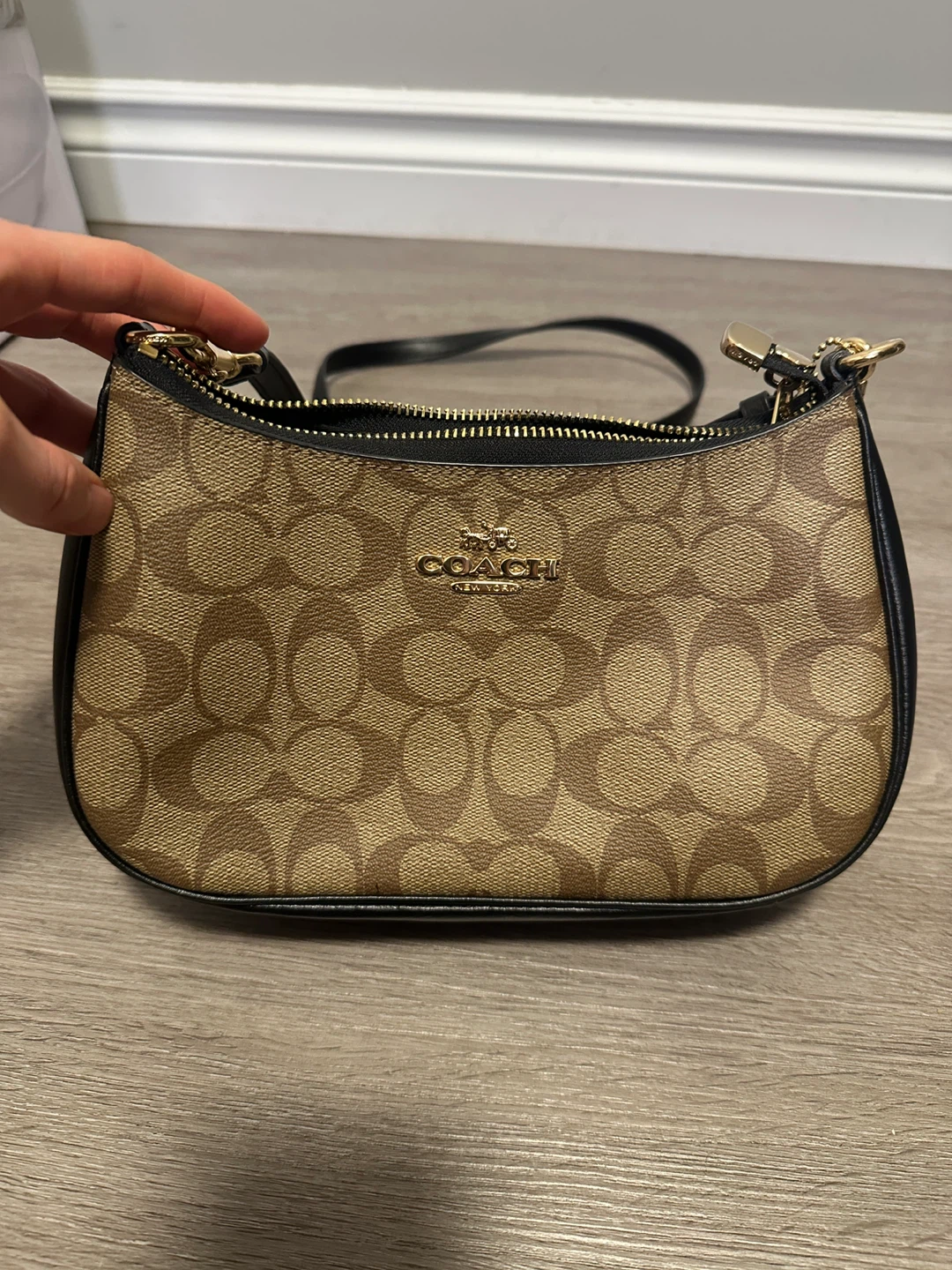 New Coach Teri  Shoulder Bag