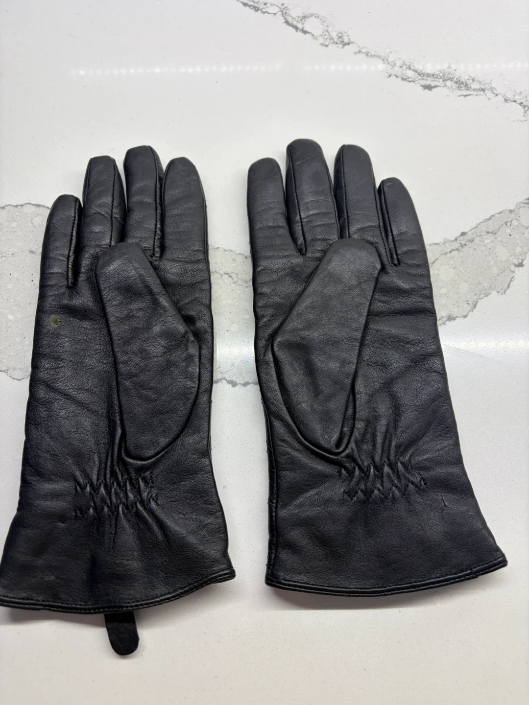 Michael Kors Quilted Leather Gloves XL - photo 2