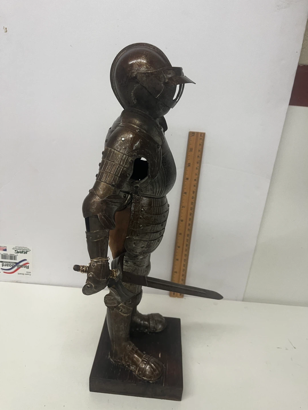 19 Century Knight Suit of Armor Figurine with Sword - photo 3