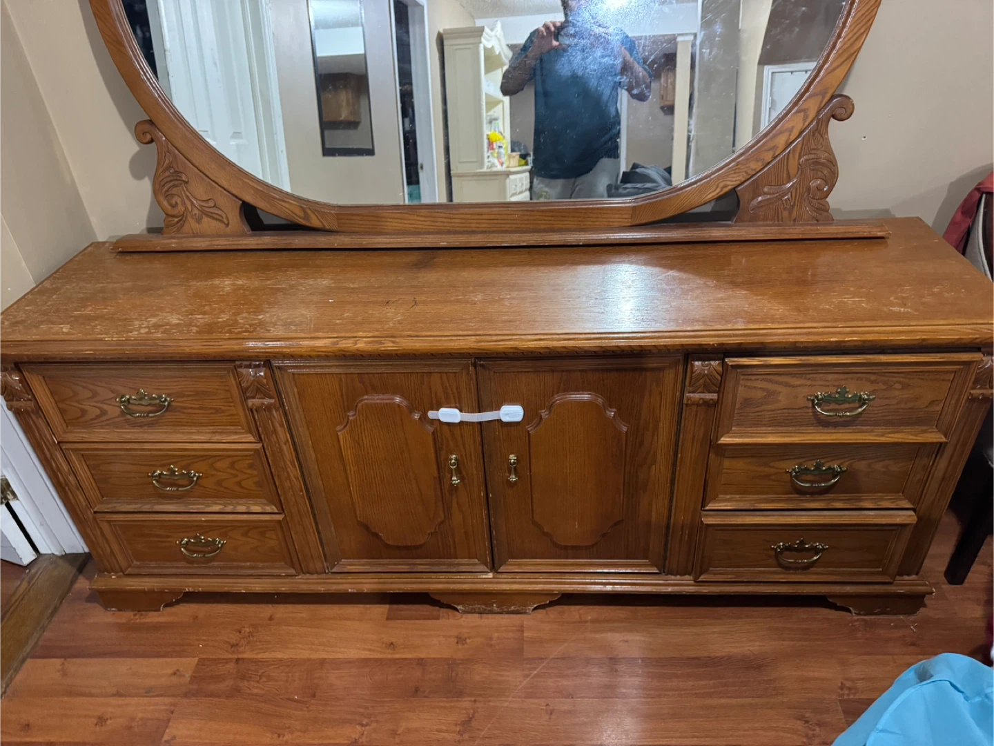 Solid Wood Dresser with Mirror - photo 3