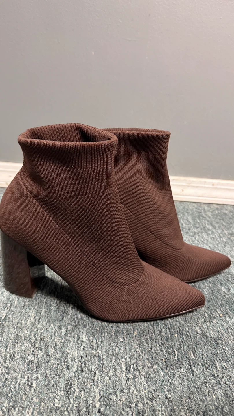 Steve Madden Relic Women's Brown Fabric Ankle Booties - Size 11M