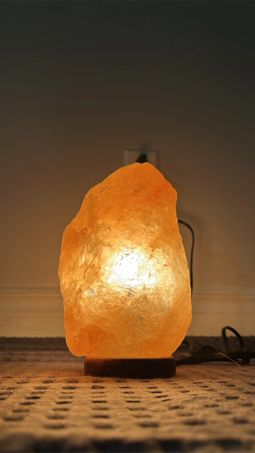 Natural Himalayan Salt Lamp - Medium - photo 2