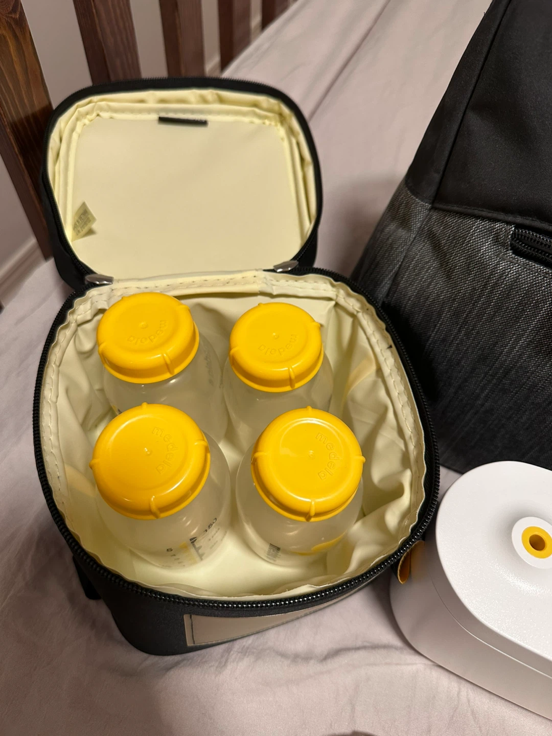 Medela Pump in Style Advanced Double Electric Breast Pump - photo 5