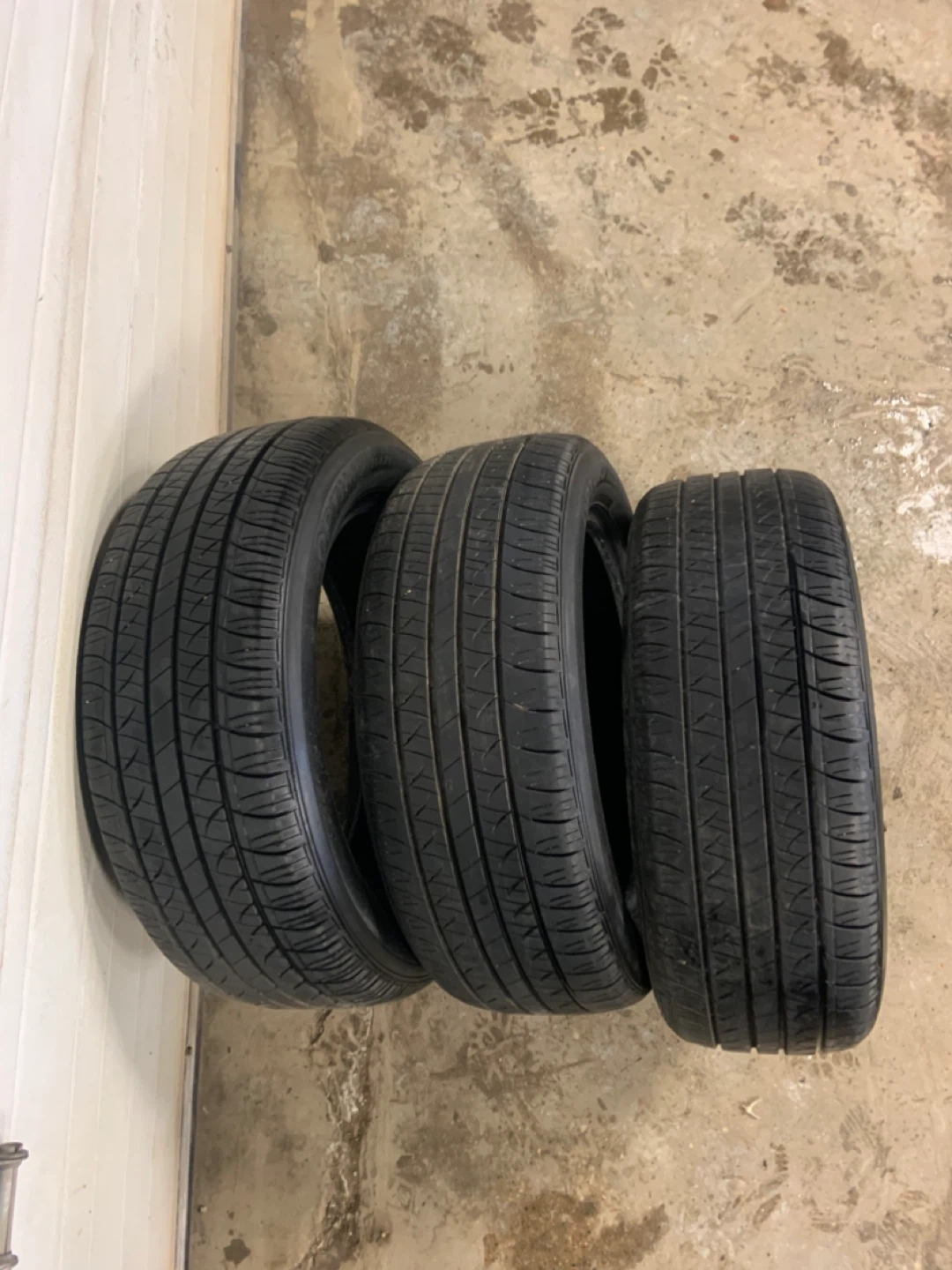215/55R17 93V Set of 3 Hankook OPTIMO Tires - photo 2