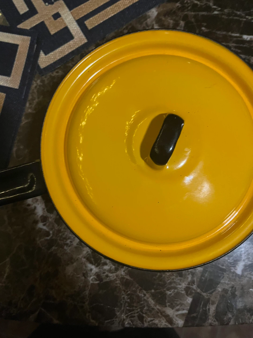 Yellow Enamel Pot with Lid - photo 3