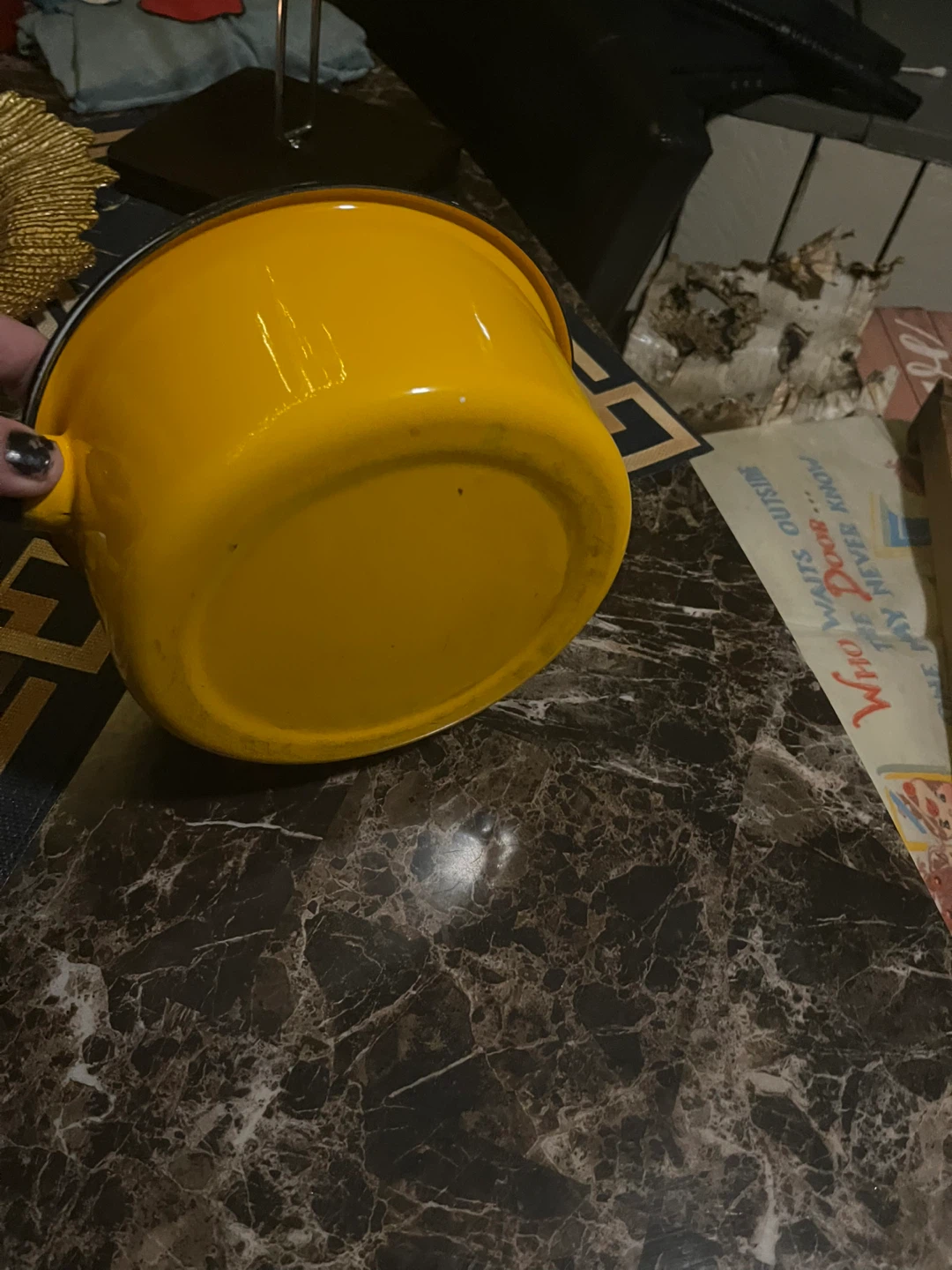Yellow Enamel Pot with Lid - photo 4