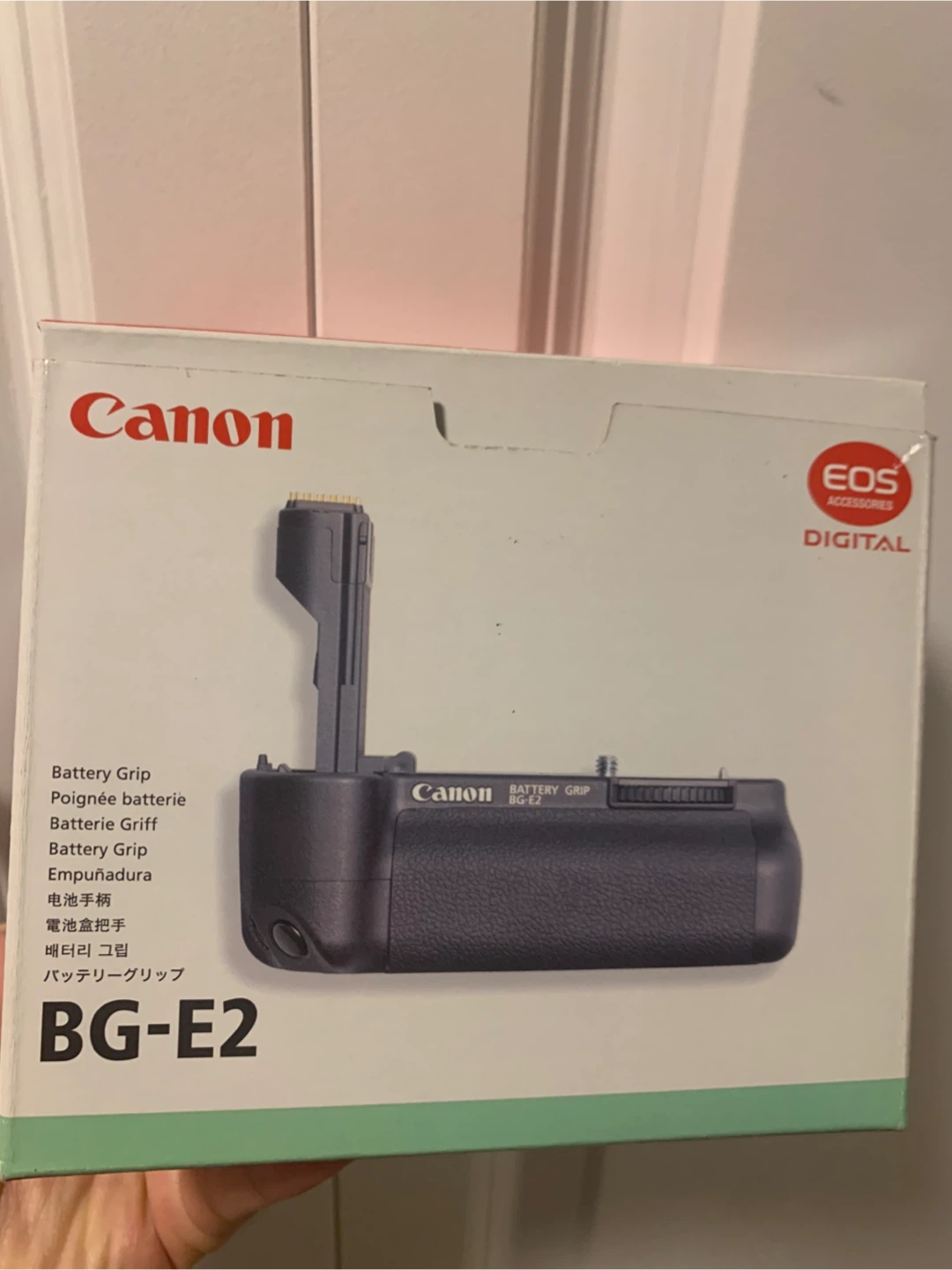 Canon BG-E2 Battery Grip for EOS Digital Cameras - photo 3