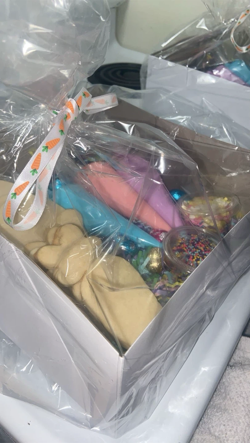 Easter Cookie Decorating Kit - photo 2