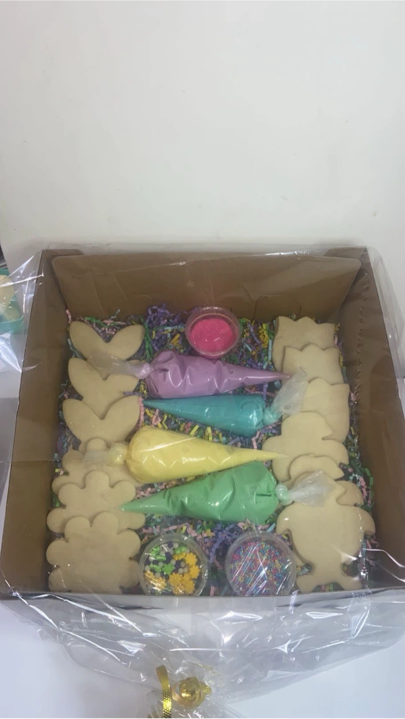 Easter Cookie Decorating Kit - photo 3