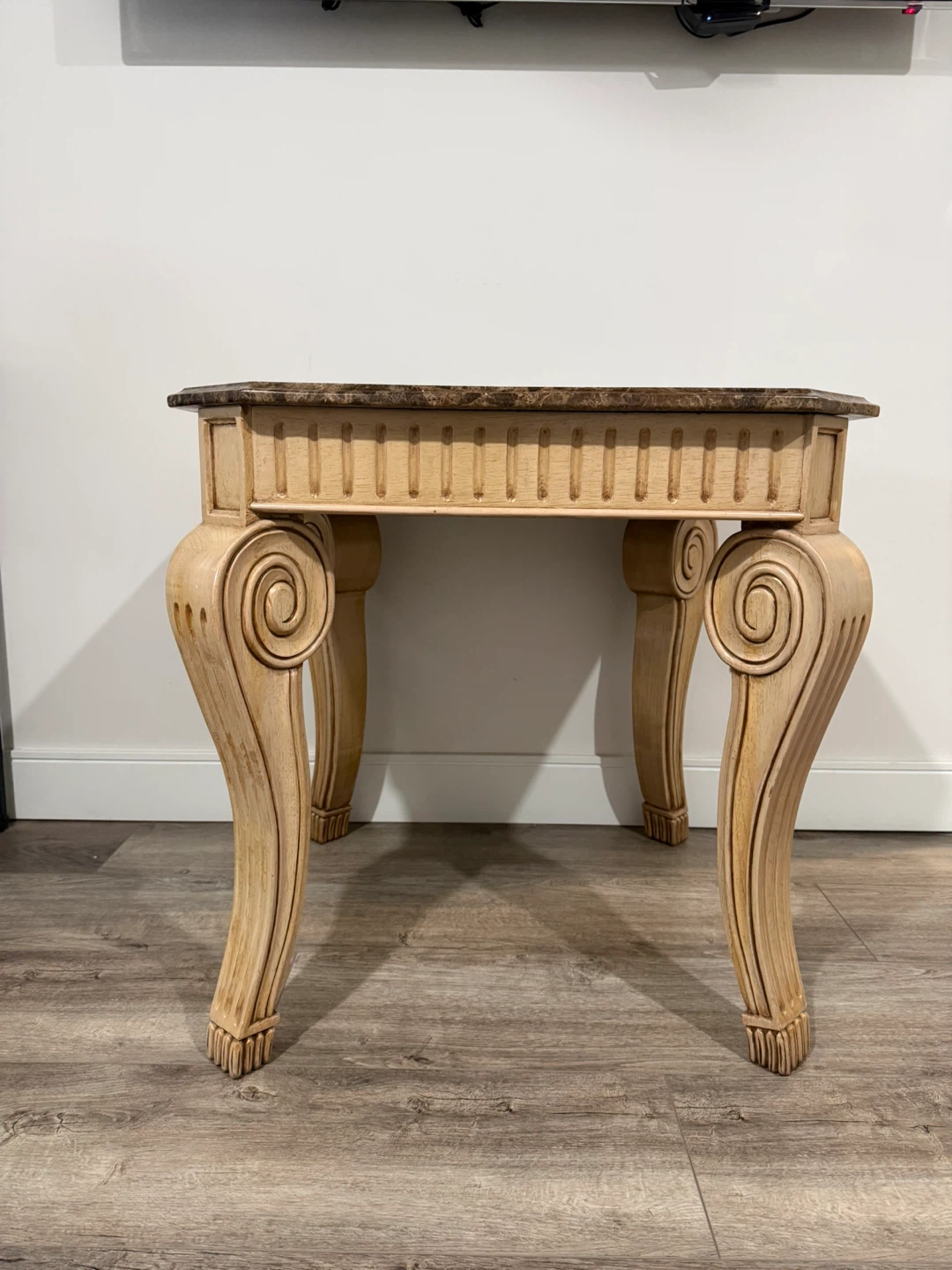 Granite Top End Table with Carved Wooden Legs - photo 2