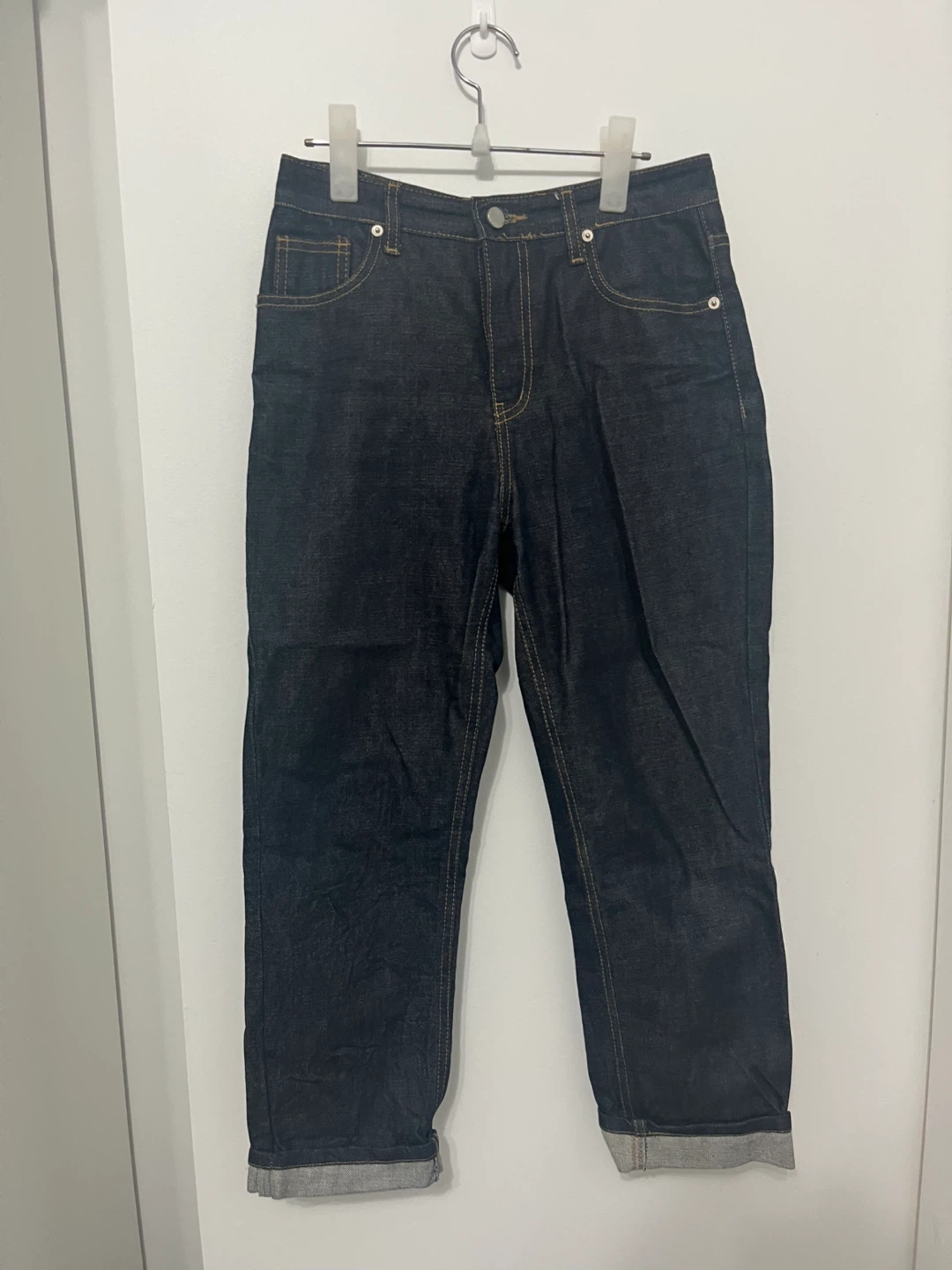 Raw Denim(unwashed denim)Jeans