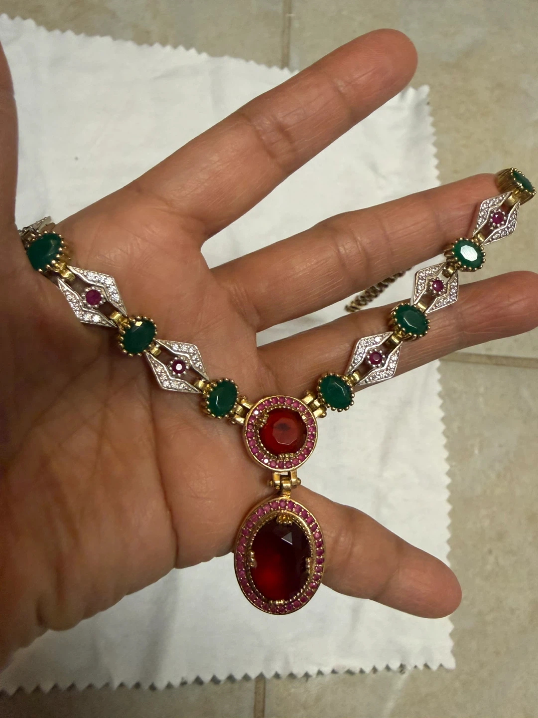 925 stamped with Copper Necklace with Red and Green Stones - photo 3