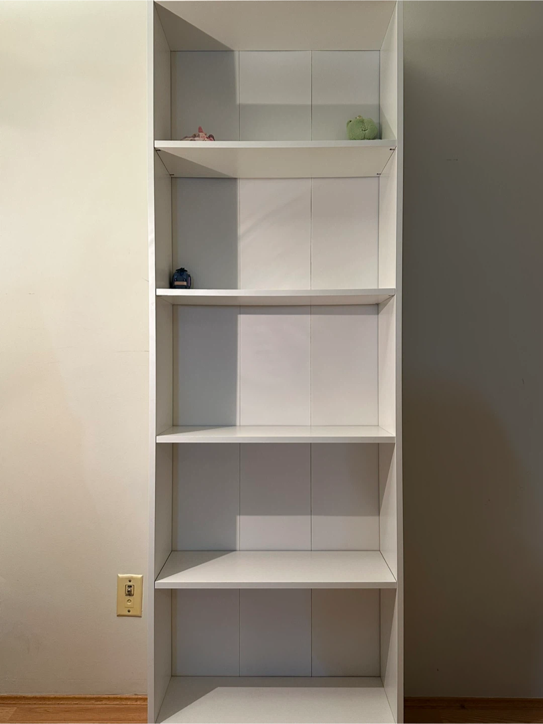 White Bookshelf - photo 2
