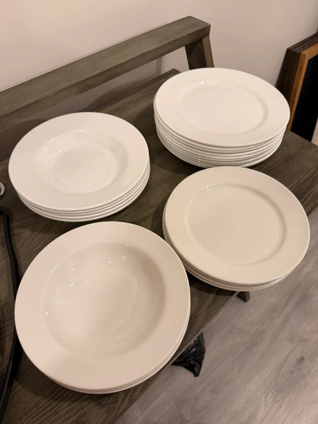 Royal Doulton Fine China Plates and Bowls Set