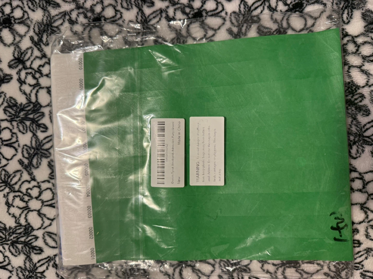 500 ct IDwrists Tyvek Admission Party Wristbands (Green)