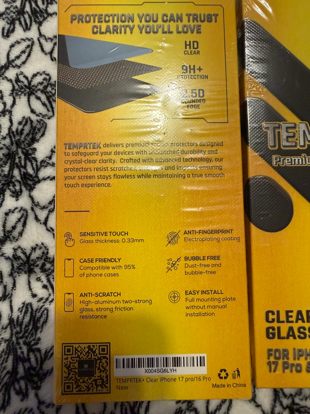 TEMPTEK Clear Glass Kit Screen Protector for iPhone 16/17 Pro - photo 3