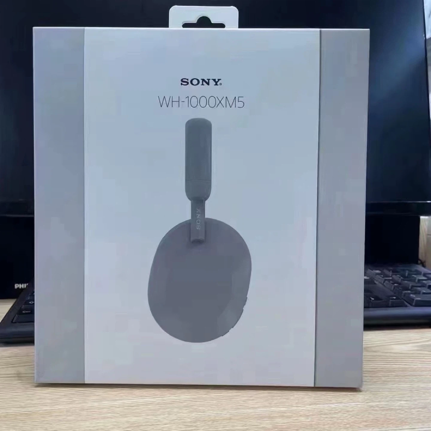 Sony WH-1000XM5 Noise Cancelling Headphones - photo 2