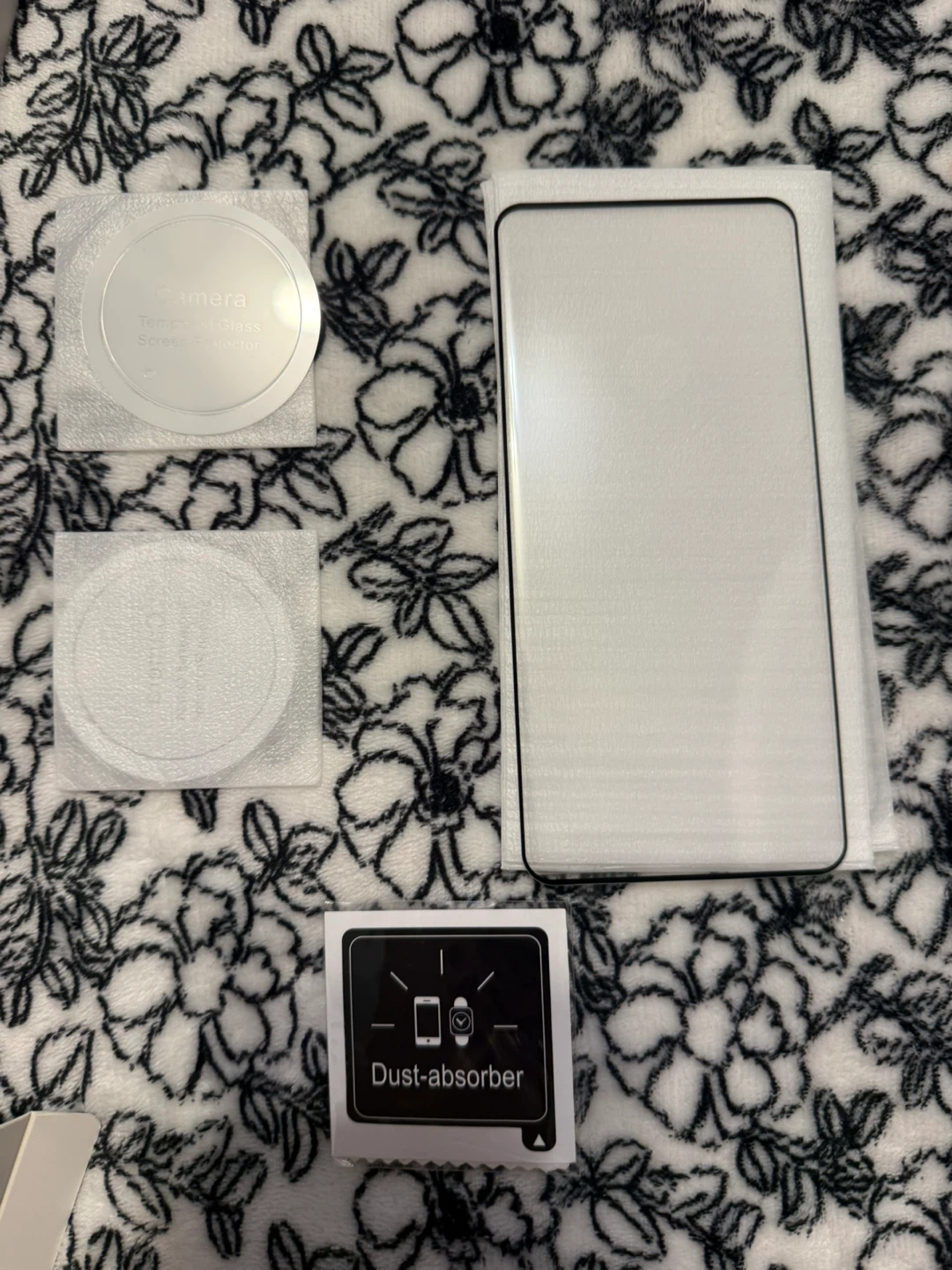 Tempered Glass Screen Protector for OnePlus 13 - photo 3