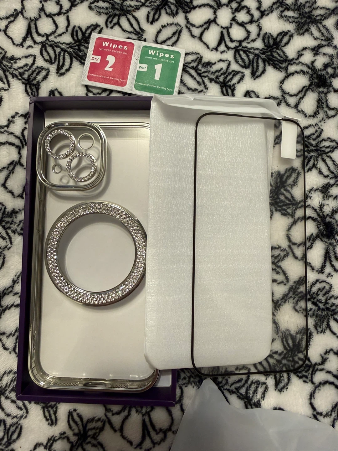 Tharlet Magnetic Phone Case for iPhone 15