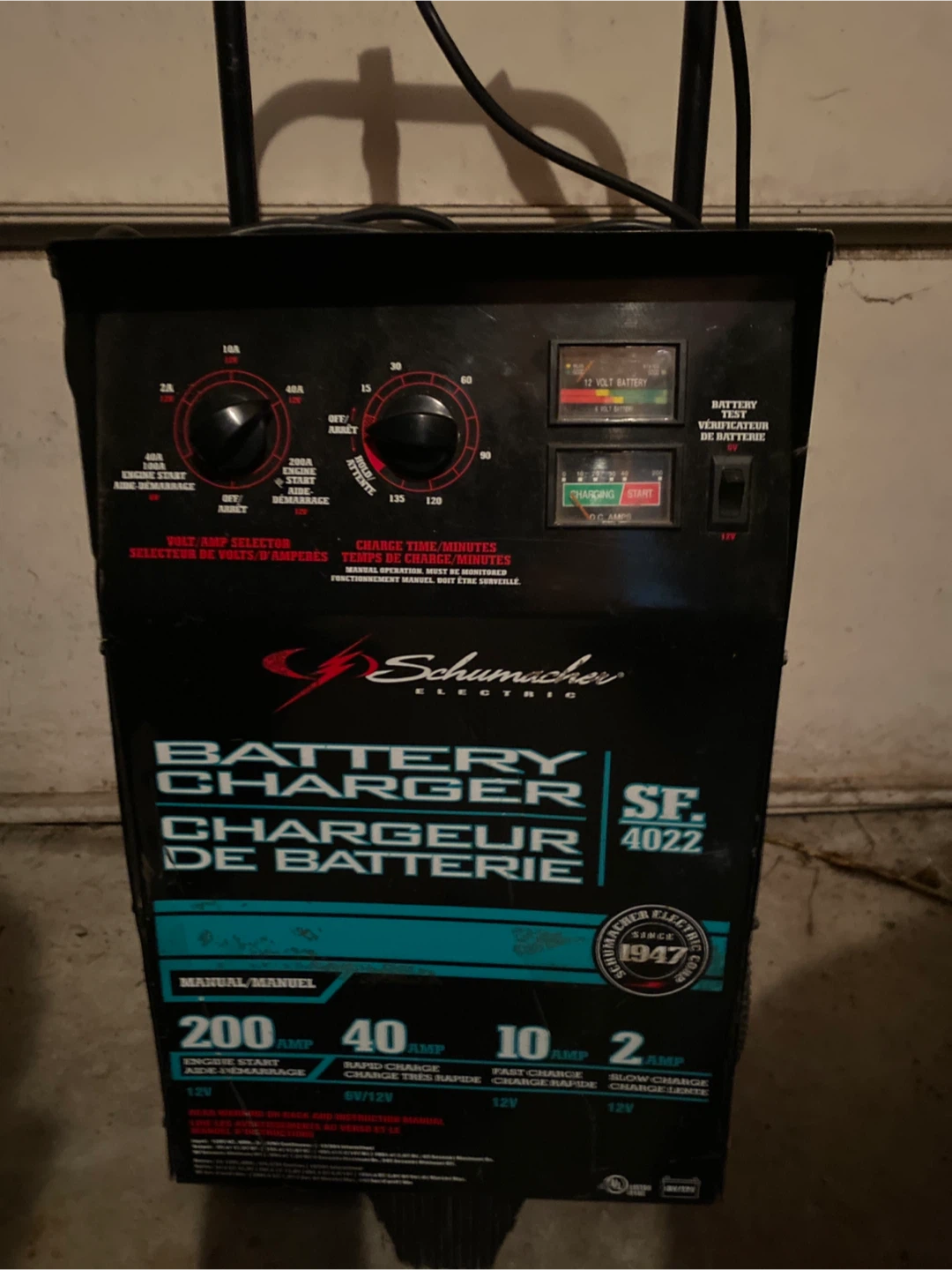 Schumacher SF 4022 Battery Charger - photo 2